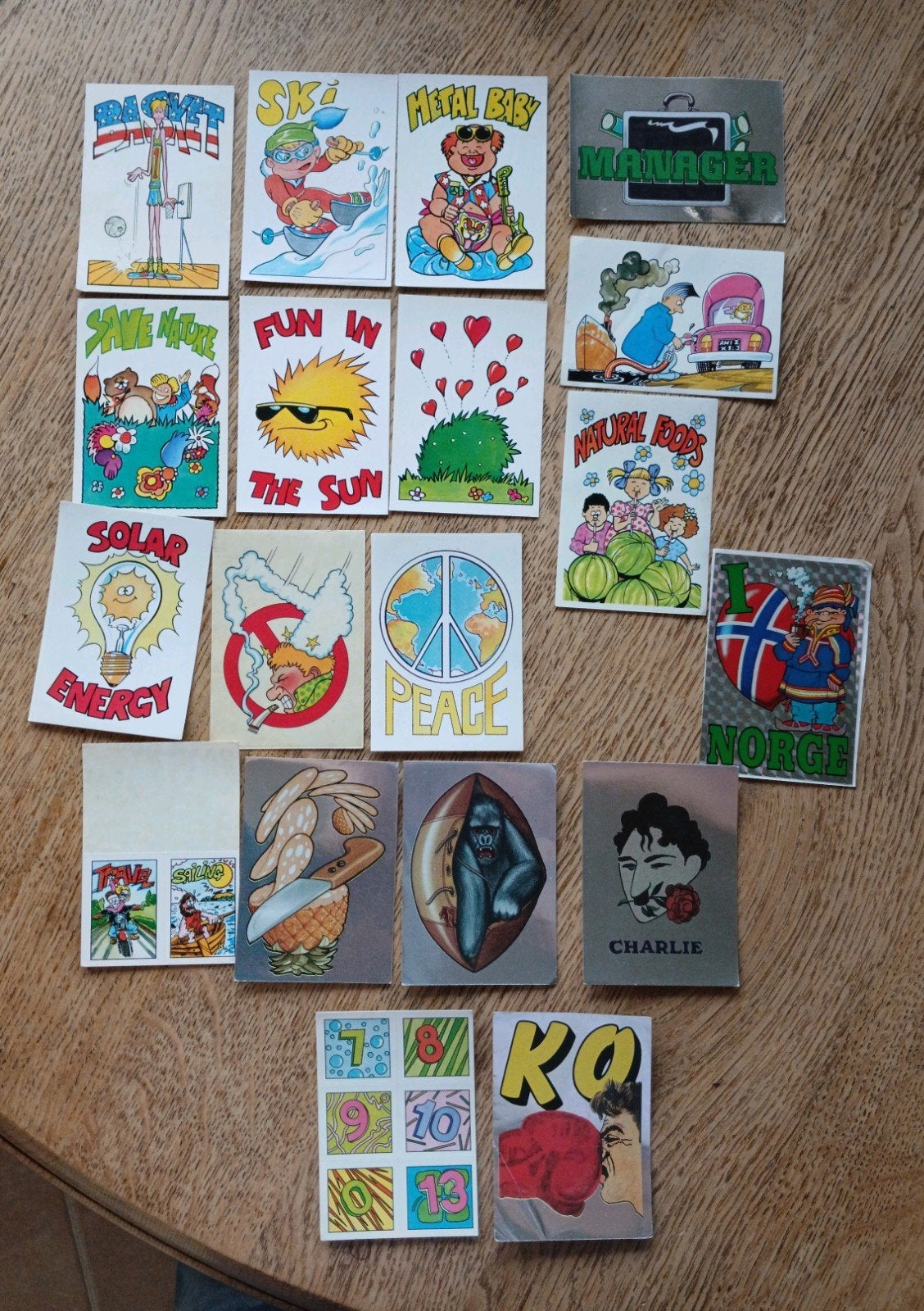 19 Stickers spaarplaatjes (New) Fantastickers Panini, Ophalen of Verzenden, Nieuw, Meerdere stickers