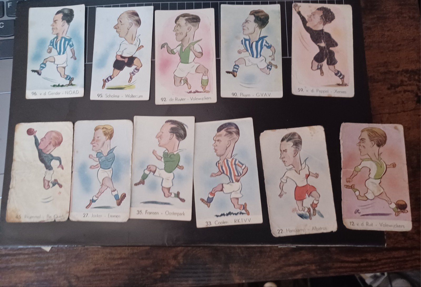 dubbele voetbal plaatjes 1949 Klaas Pereboom, Plus, Ophalen