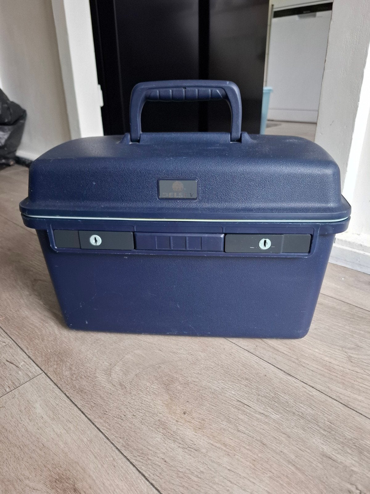 Delsey Hardcase Beautycase Blauw, Gebruikt, Blauw, Met slot, Ophalen of Verzenden