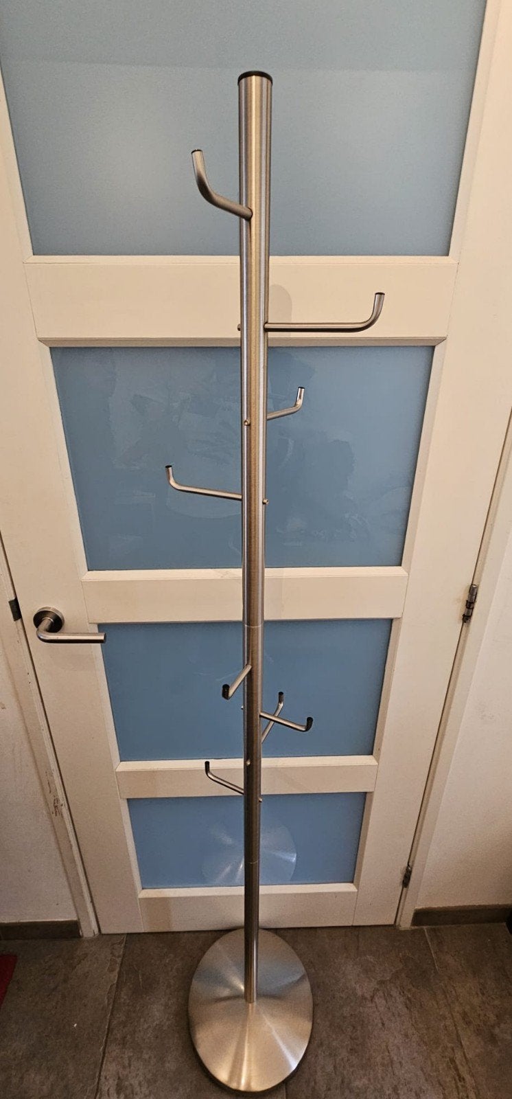 Moderne staande kapstok van metaal, Ophalen of Verzenden, Metaal, Staande kapstok, 150 tot 200 cm