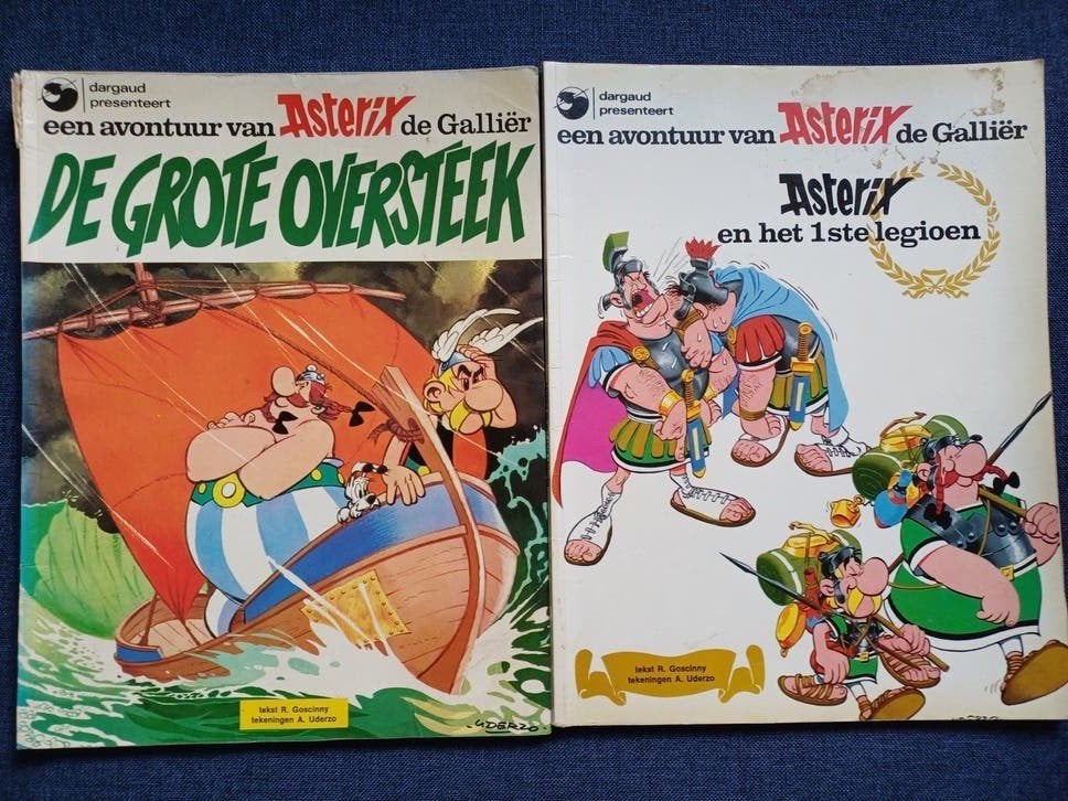2 Asterix stripboeken, Boeken, Meerdere stripboeken, Ophalen of Verzenden, Gelezen, René Goscinny, Albert Uderzo