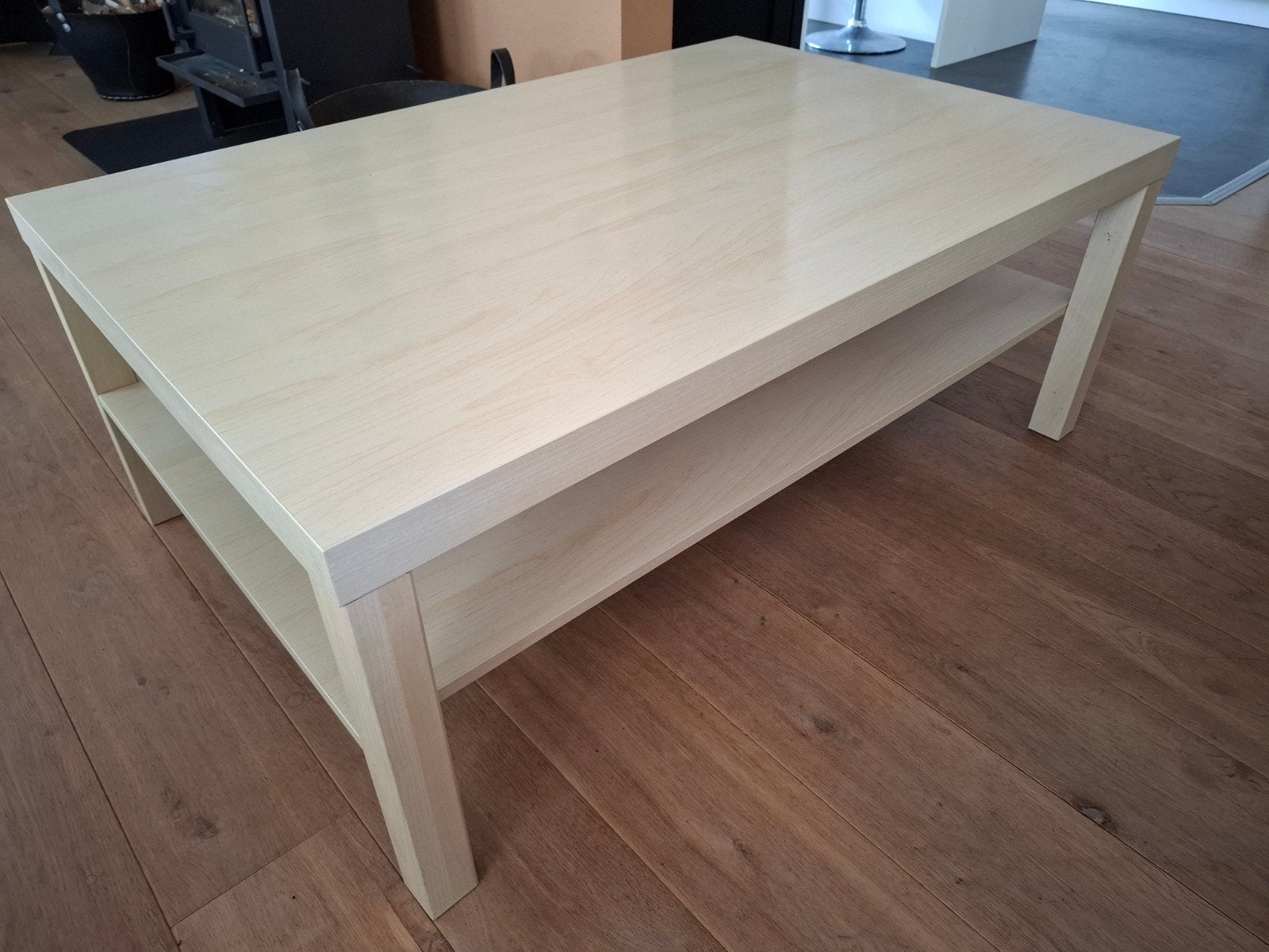 salontafel. kleur berken. t.e.a.b., Ophalen, 100 tot 150 cm, 50 tot 100 cm, Zo goed als nieuw