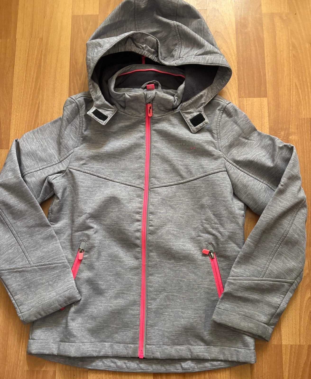Warm grijs jasje met capuchon, maat 152, meisje, C&A, Ophalen of Verzenden, Gebruikt, Meisje, Jas