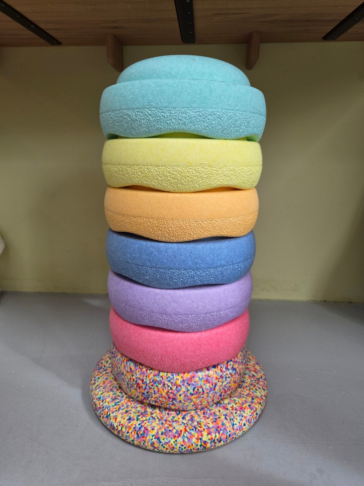 Stapelstein 'Super Confetti' Rainbow Pastel Set (6+1), Ophalen, Zo goed als nieuw, Bouwen