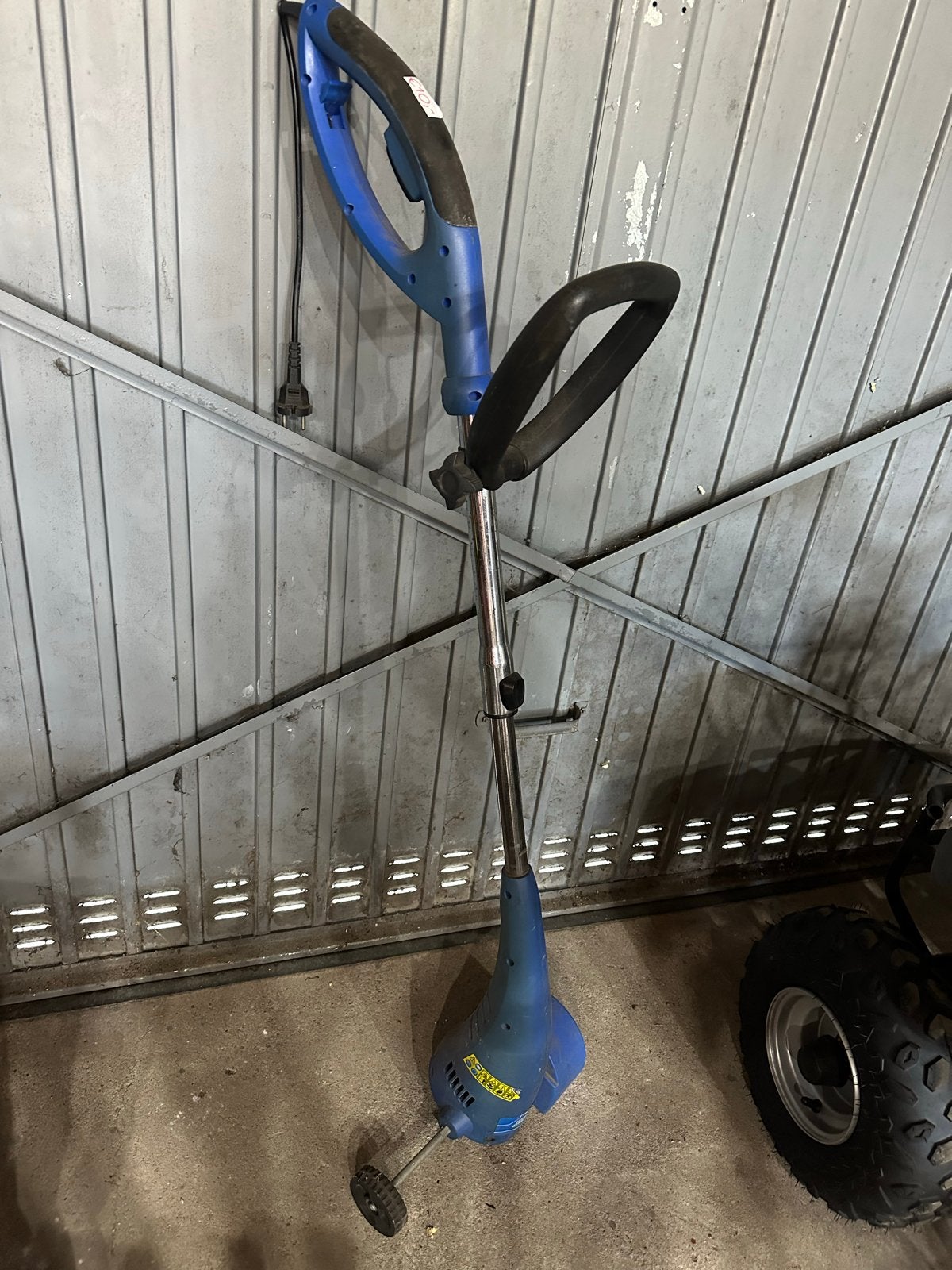 Kinzo Weed Sweeper - Onkruidborstelmachine, Ophalen, Gebruikt