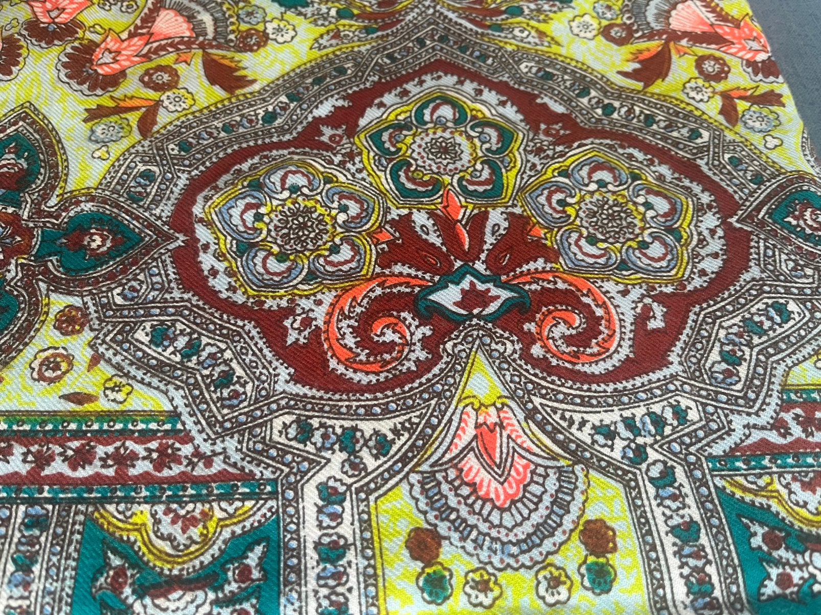 Oilily Sjaal, Ophalen of Verzenden, Gedragen, Maat 46/48 (XL) of groter, Sjaal
