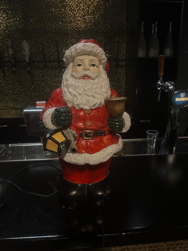 Kerstman, Ophalen