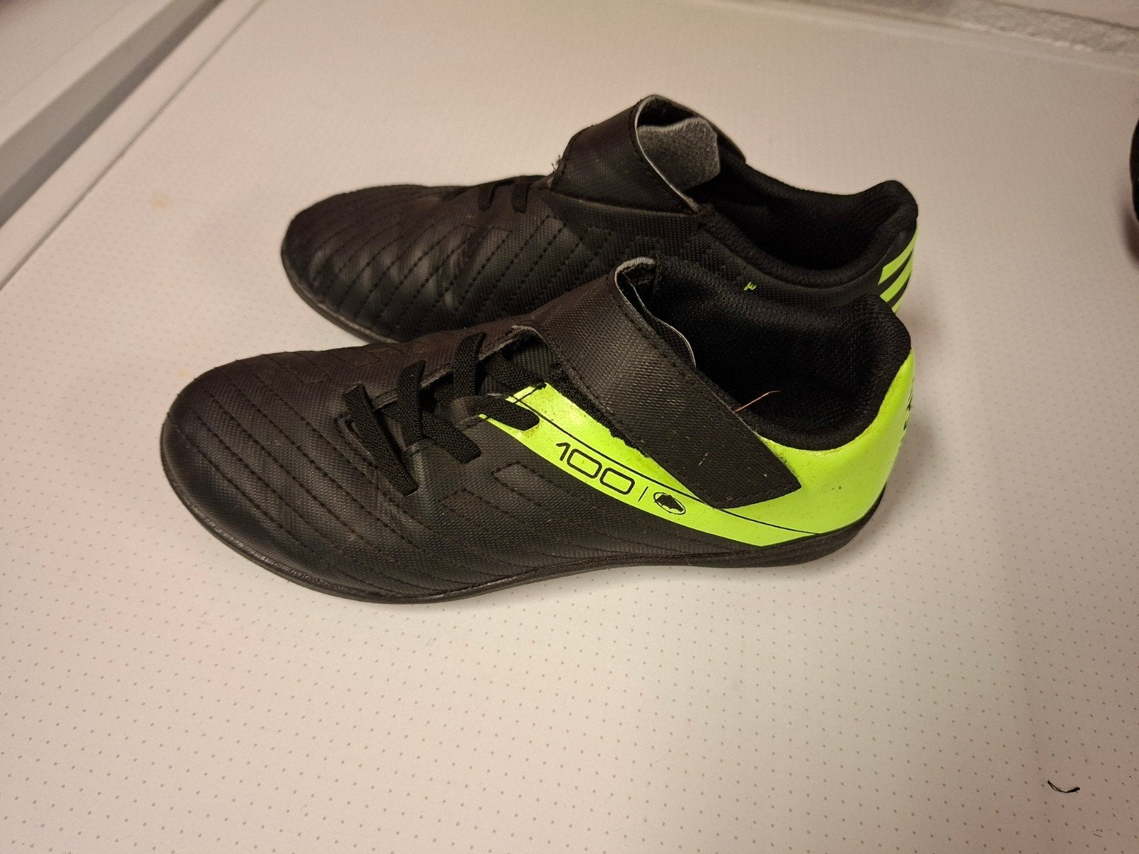 Kipsta voetbalschoenen maat 31, Ophalen