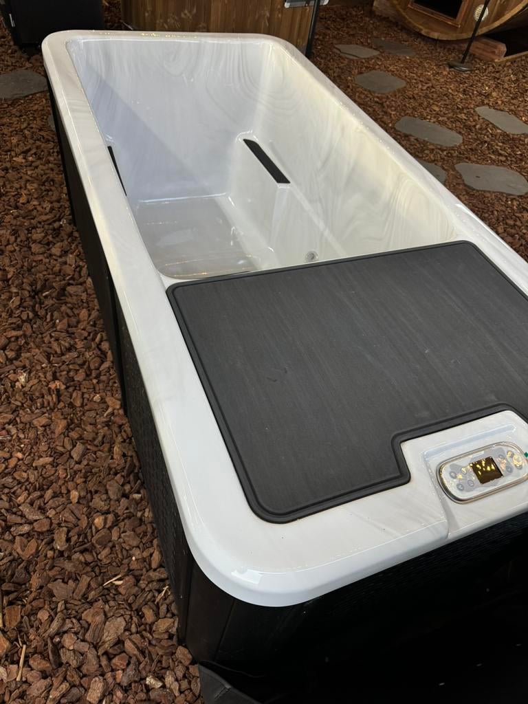Jacuzzi Ice Tub ijsbad SALE! Normaal €4995,-, Ophalen of Verzenden, Nieuw