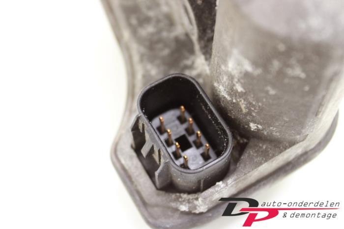 Gasklephuis van een Opel Vectra, Gebruikt, -, -, Opel