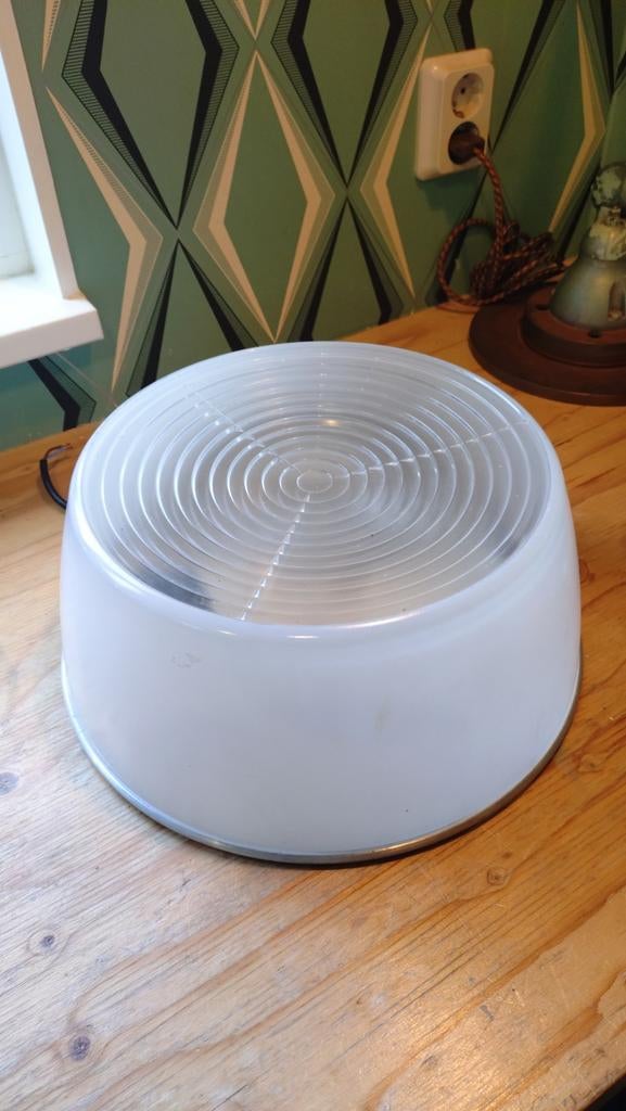 Vintage plafondlamp Holophane, Ophalen of Verzenden, Gebruikt, Glas, Mid century