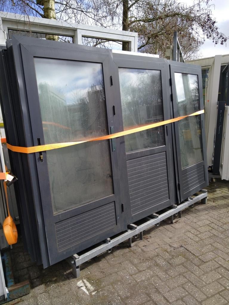 Dubbele garage deuren