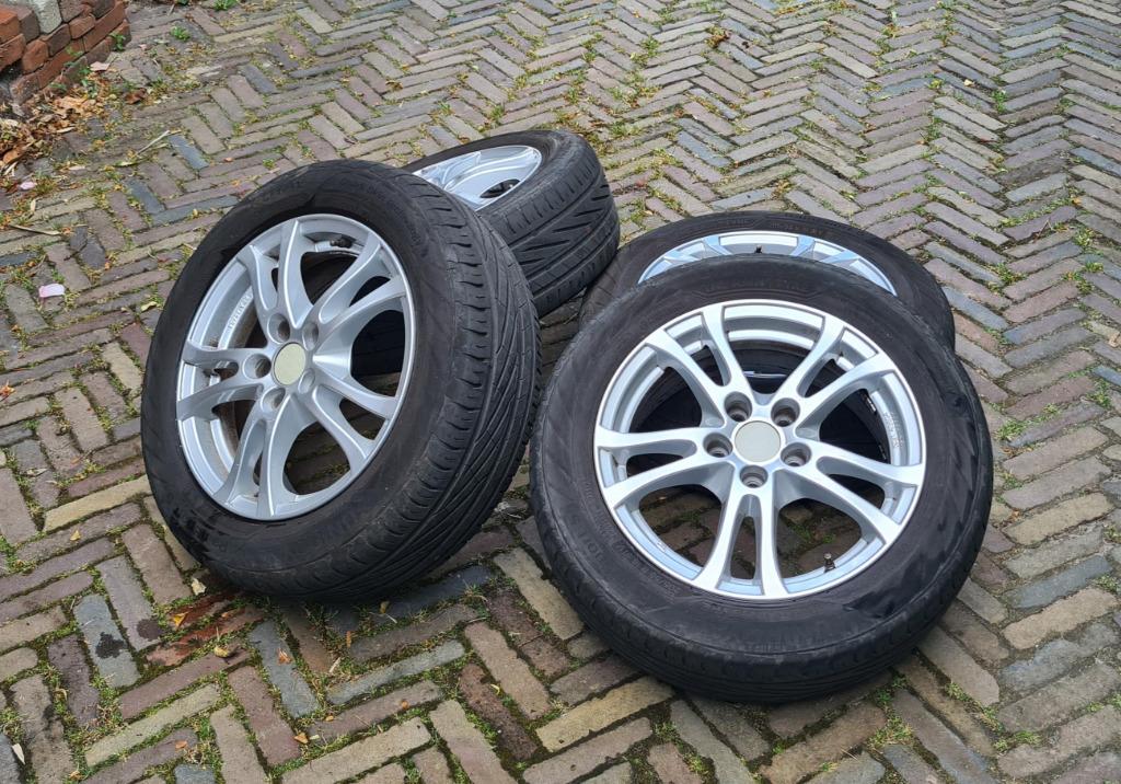 Wielenset Volvo, Ophalen, Gebruikt, 16 inch, Banden en Velgen
