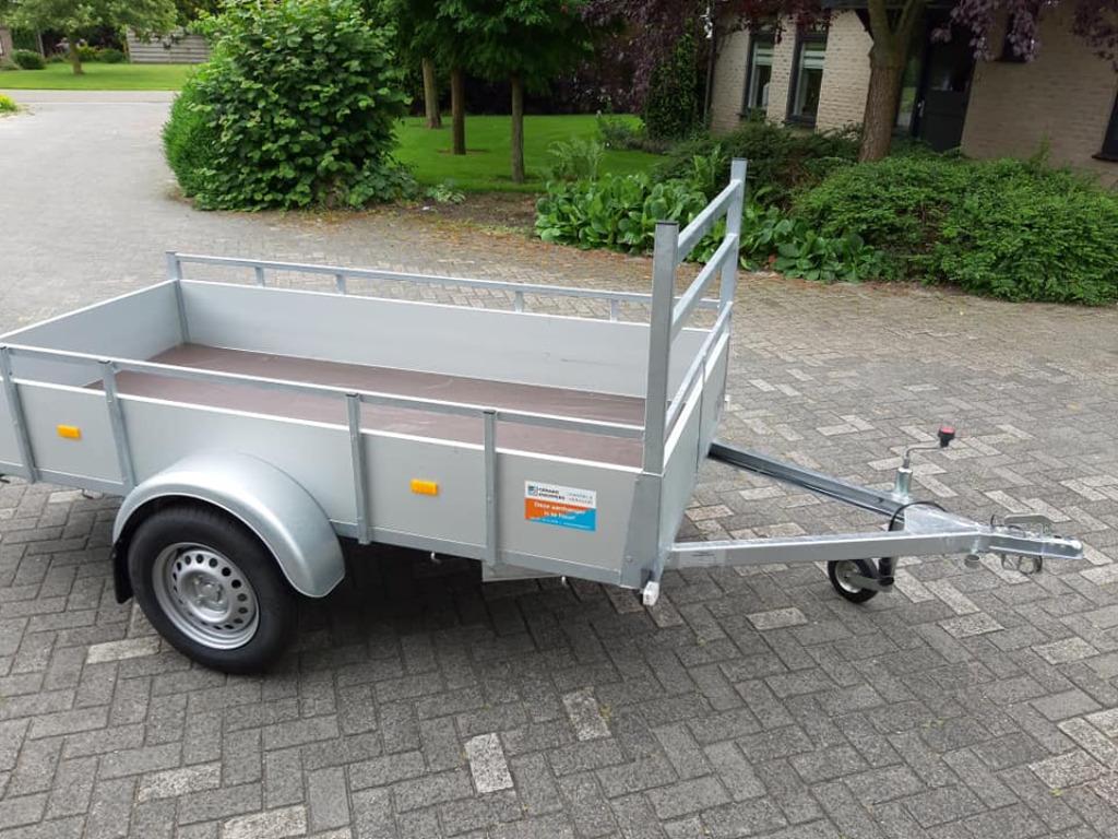 Aanhanger te huur ongeremd rijbewijs B