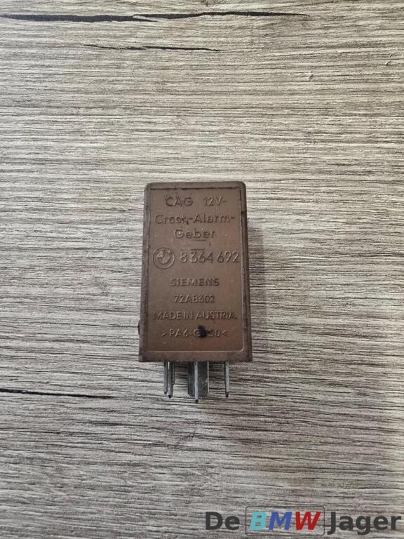 Crash alarm relais BMW E36 E34 E32 E31 Z3 61358364692