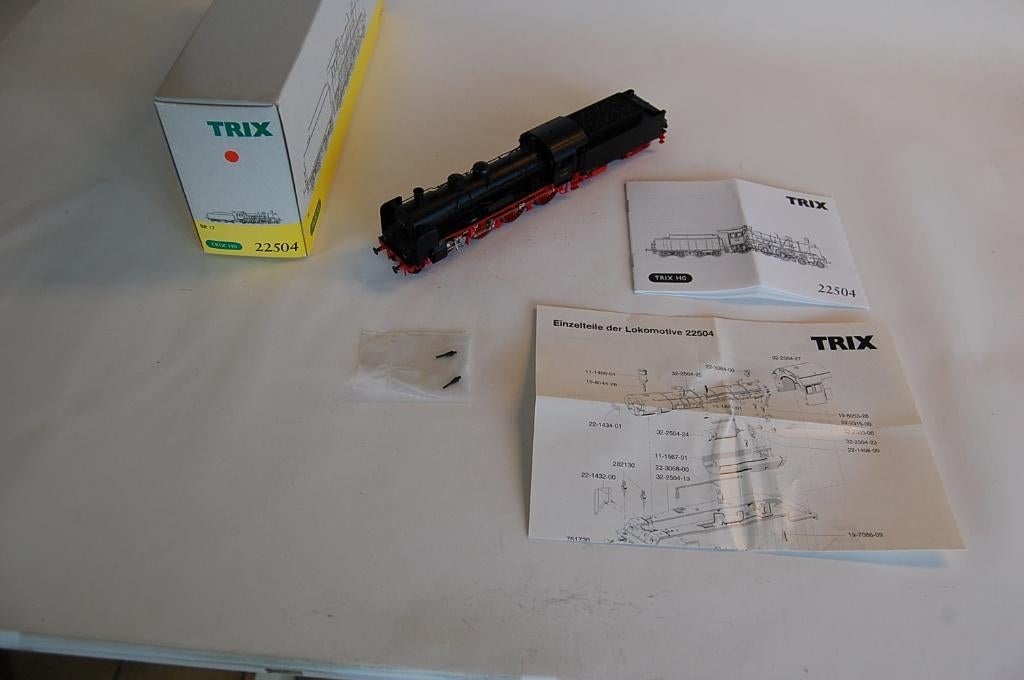 TRIX 22504., Trix, Ophalen of Verzenden, Zo goed als nieuw, Analoog