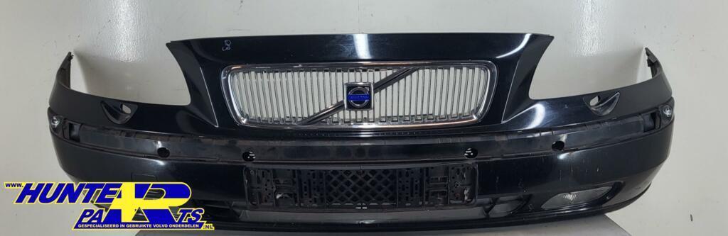 Voorbumper zwart 019 Volvo V70 II ('00-'08) 09484239443, Gebruikt, Voor, Ophalen of Verzenden, Volvo