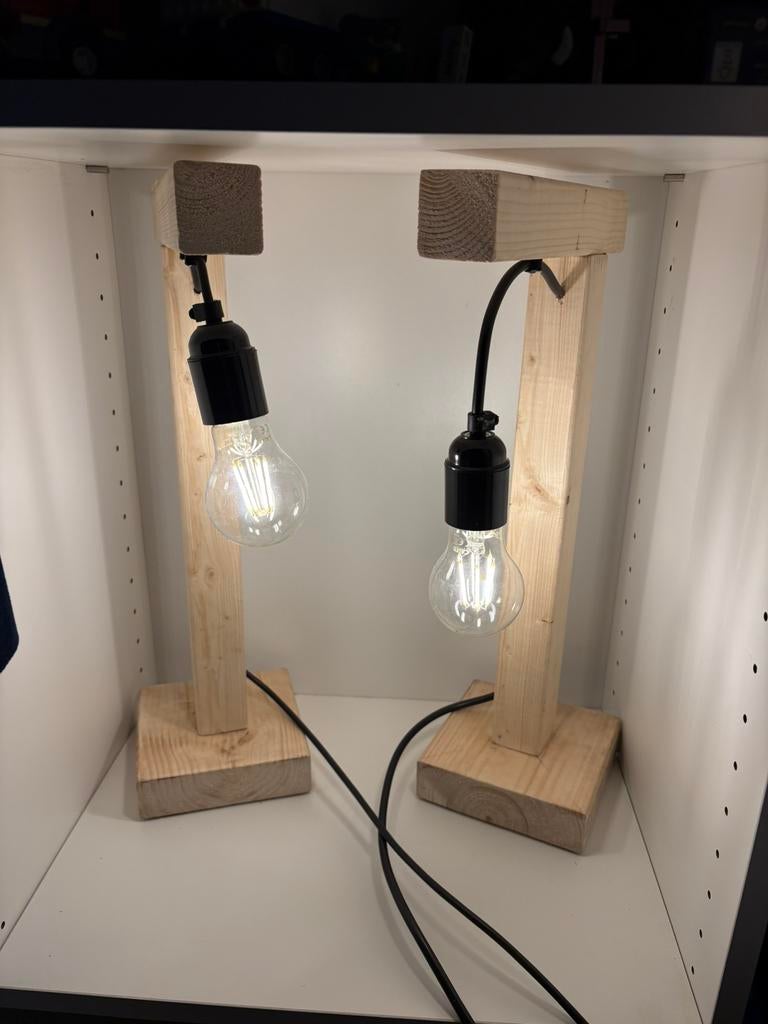 Houten  lamp, Ophalen of Verzenden, Zo goed als nieuw, Minder dan 50 cm