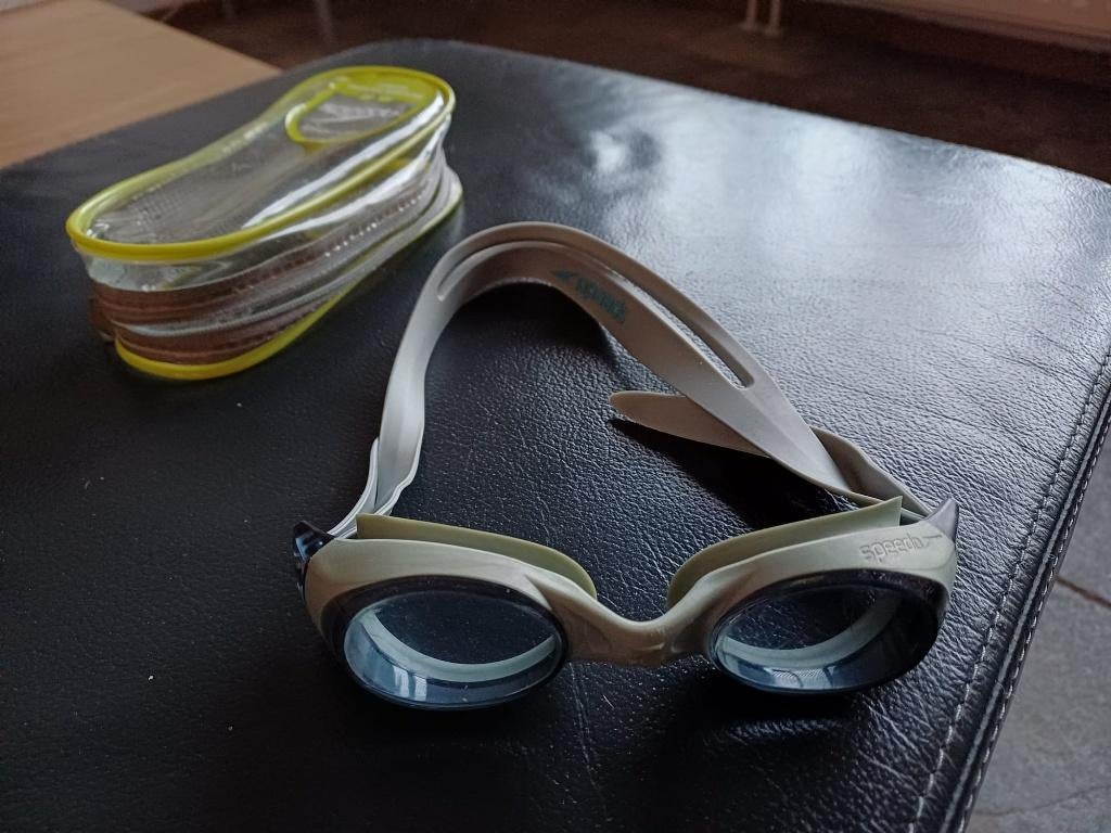 Speedo zwembril junior, Ophalen of Verzenden, Gebruikt, Duikbril of Snorkel