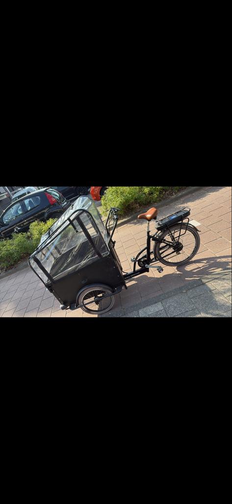 Troy bakfiets elektrisch, Ophalen of Verzenden, Gebruikt, 4 kinderen of meer, Huif