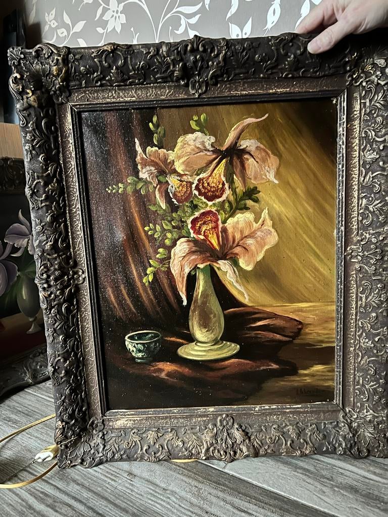 Mooi decoratief schilderij met bloemen, Ophalen