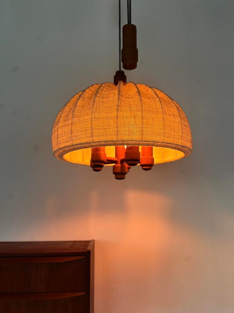 Vintage XL hanglamp teak & wol, Domus ‘70, Huis en Inrichting, Lampen | Hanglampen, Zo goed als nieuw, 75 cm of meer, Glas, Hout