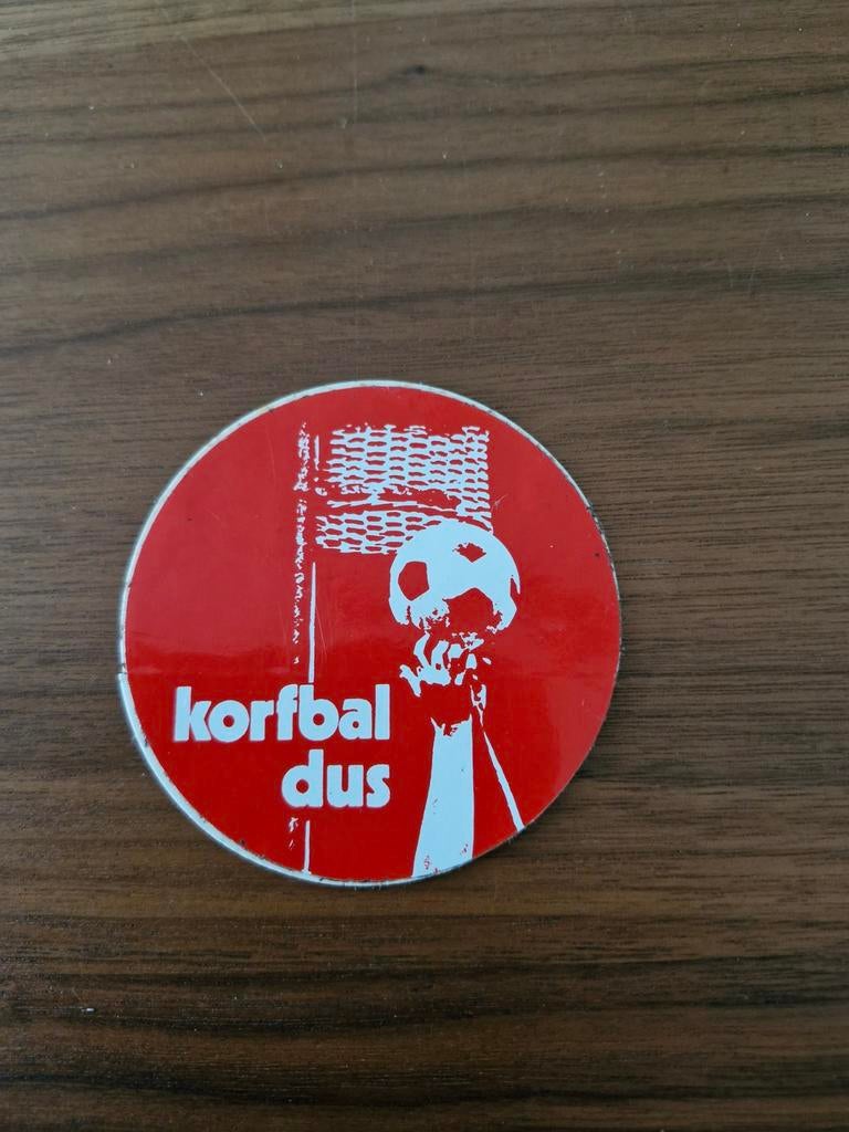 5067 Korfbal Sticker - Korfbal dus!, Sport en Fitness, Ophalen of Verzenden, Gebruikt, Overige typen
