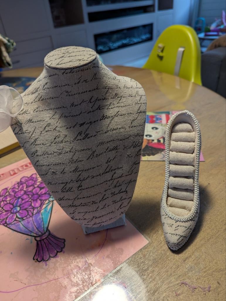 Sieraden display buste en ringhouder, Ophalen, Zo goed als nieuw