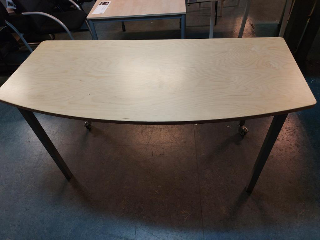 Verrijdbare kantine tafel / werktafel, 160 x 75 cm.,, Overige houtsoorten, Gebruikt, 50 tot 100 cm, 150 tot 200 cm