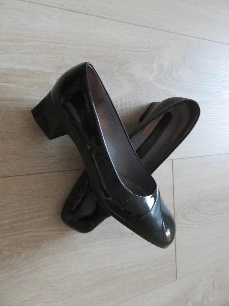 Mooie leren / lakschoenen van Peter Kaiser  Maat 6 /39, Peter Kaiser, Schoenen met lage hakken, Zwart, Nieuw