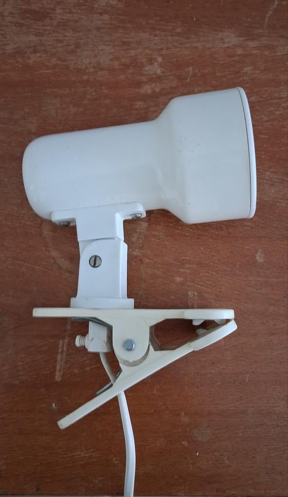 Wit klem lampje., Ophalen of Verzenden, Metaal of Aluminium