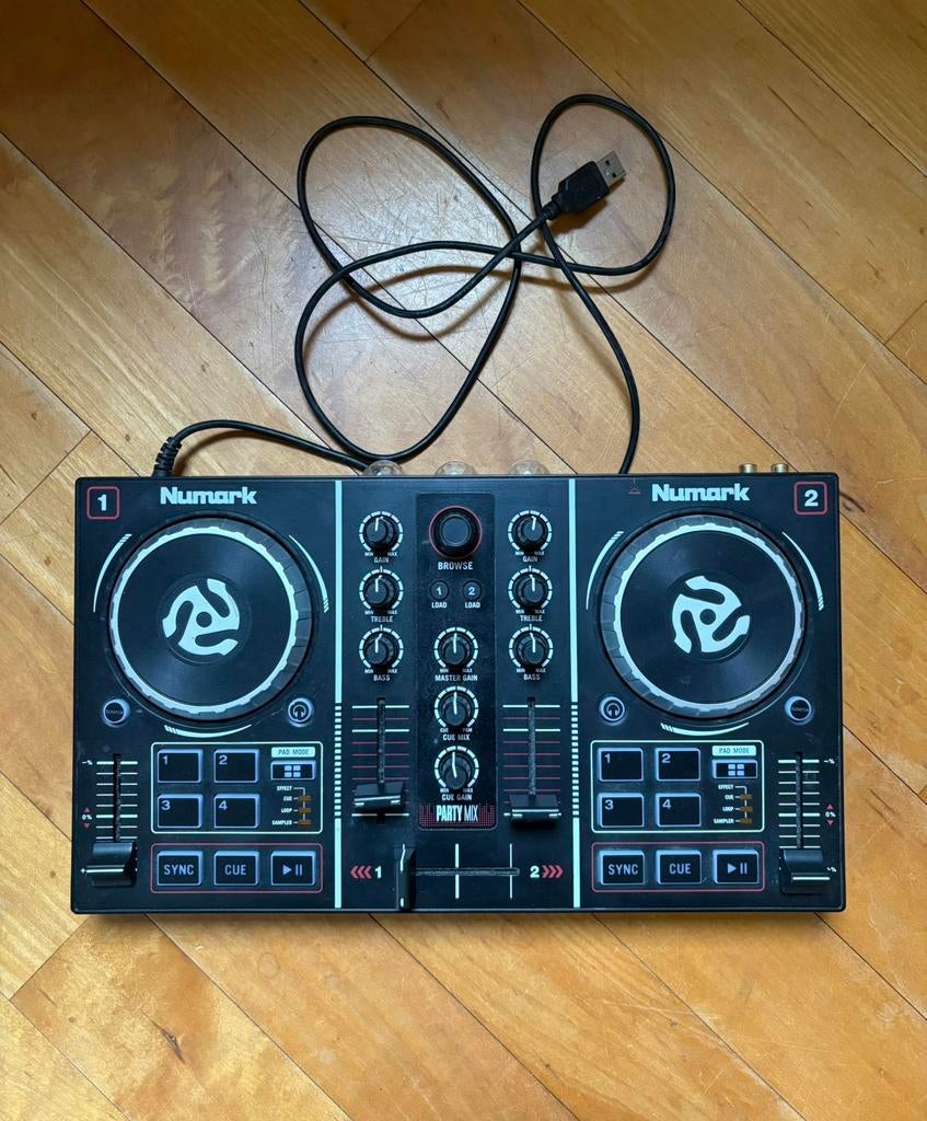 Numark Party mix DJ controller, Ophalen of Verzenden, Zo goed als nieuw, Numark
