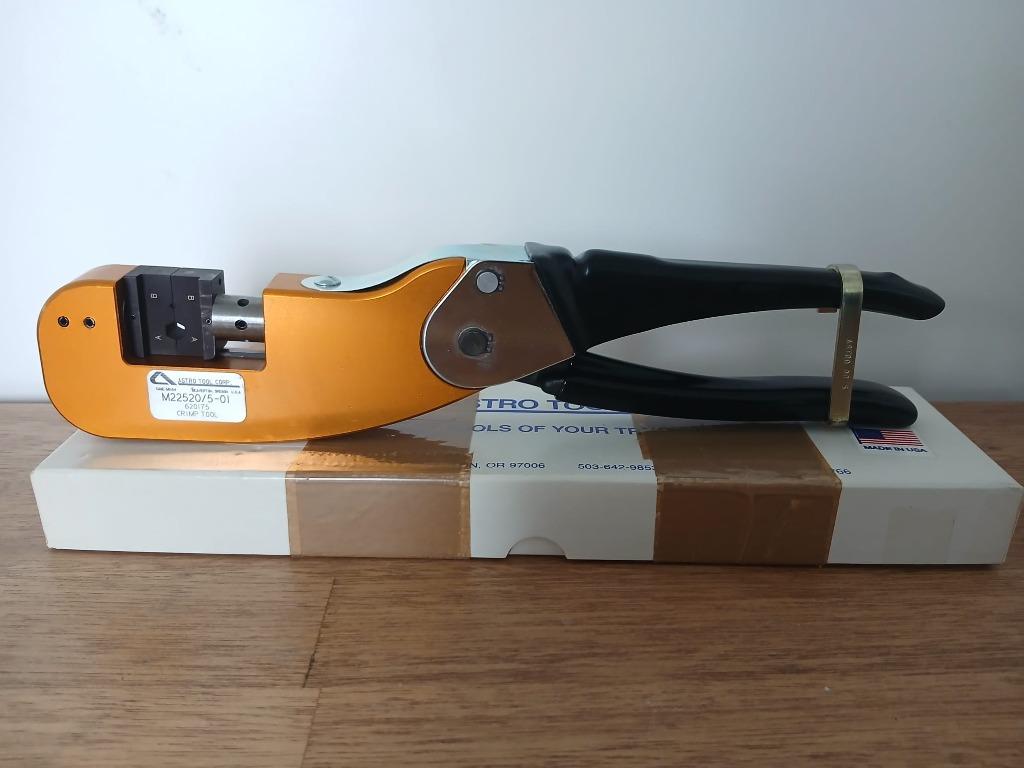 astro tool M22520/5-01 krimp gereedschap - krimptang, Astro tool corp, ., Nieuw, Ophalen of Verzenden