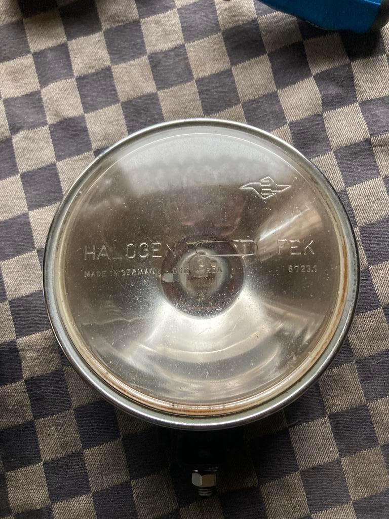 Oldtimer 2 verstralers merk FEK DDR  lampen 15 cm, Auto-onderdelen, Ophalen of Verzenden, Gebruikt