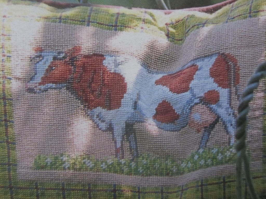 borduurpatroon OVERHANDDOEK  Koeien moestuin servies, Ophalen of Verzenden, Zo goed als nieuw, Handborduren, Patroon