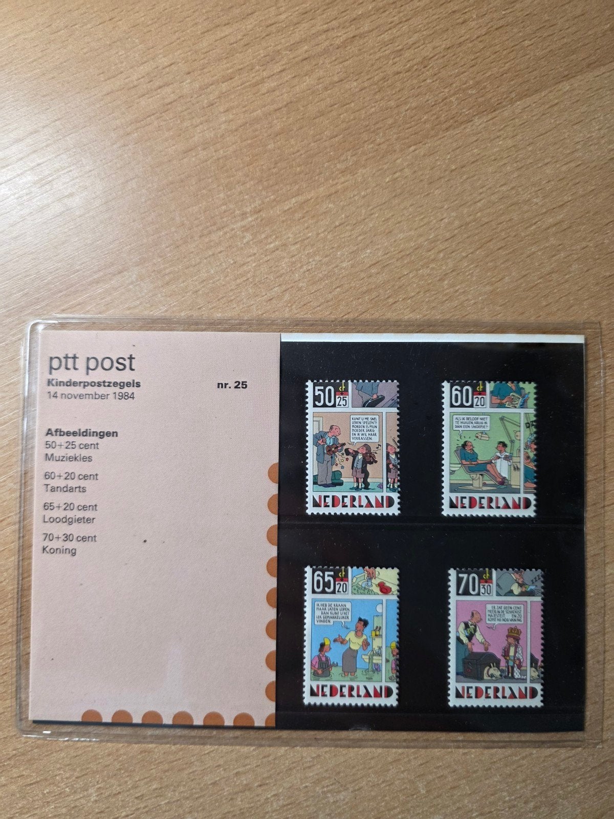 postzegels  mapje 25, Ophalen of Verzenden, Postfris