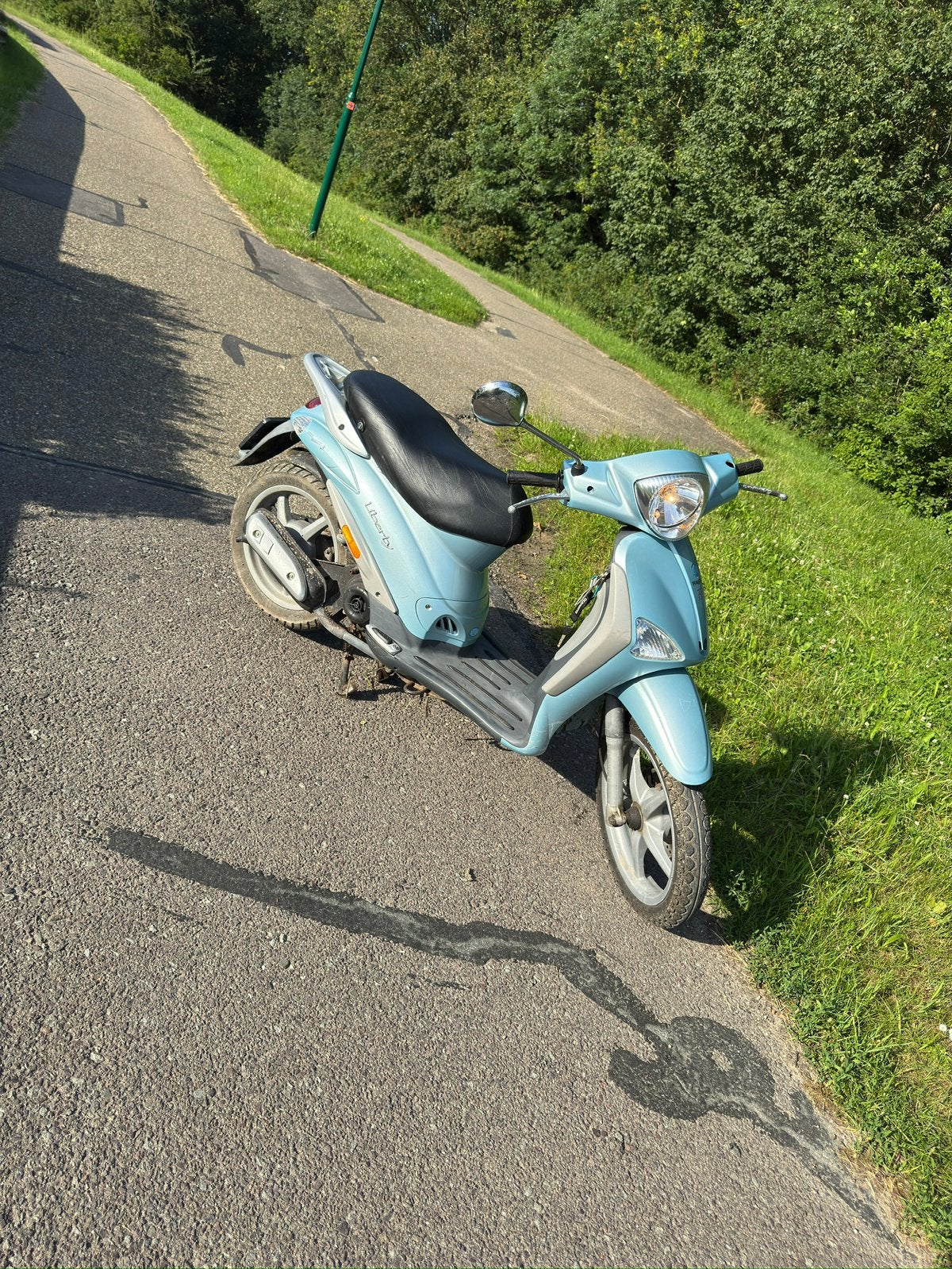 Mooie piaggio liberty 50cc met veel spares, Fietsen en Brommers, Ophalen of Verzenden, Zo goed als nieuw, Benzine, Overige modellen