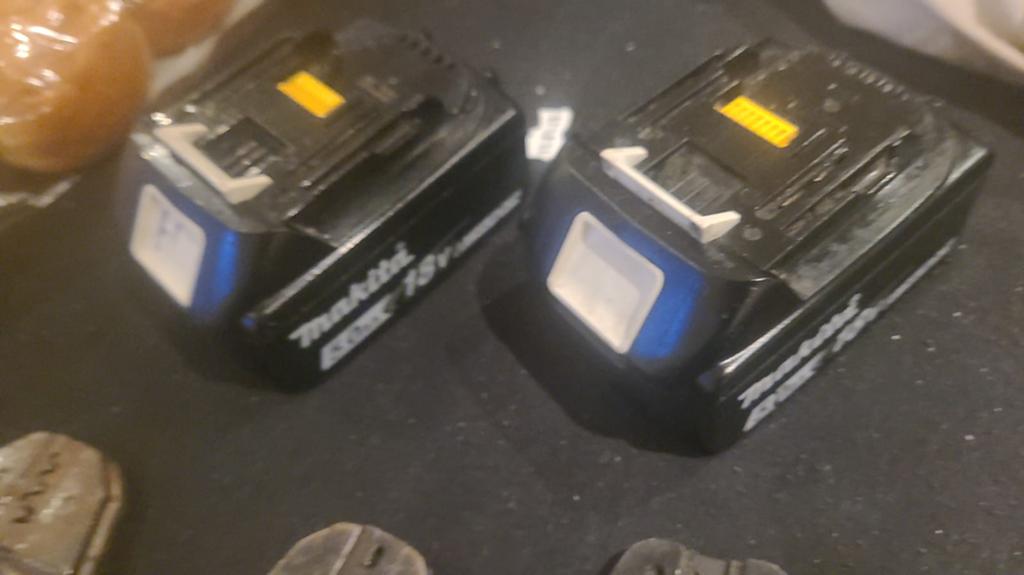 Makita 5 ah accu.s, Ophalen of Verzenden, Zo goed als nieuw
