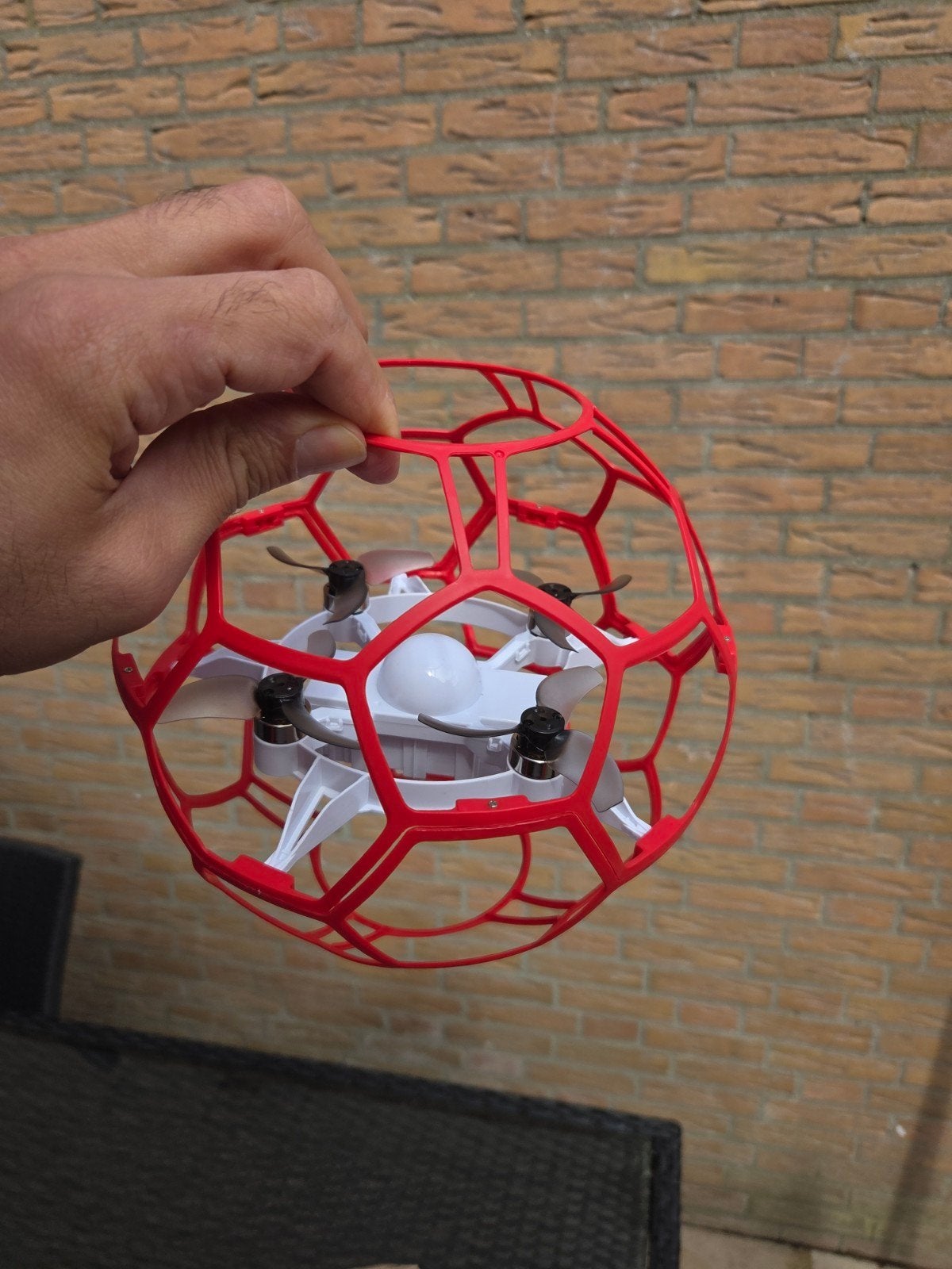 Nieuwe ongebruikte soccer drone met batterij, Nieuw, Minder dan 100 meter, Minder dan 15 minuten, Extra accu('s)