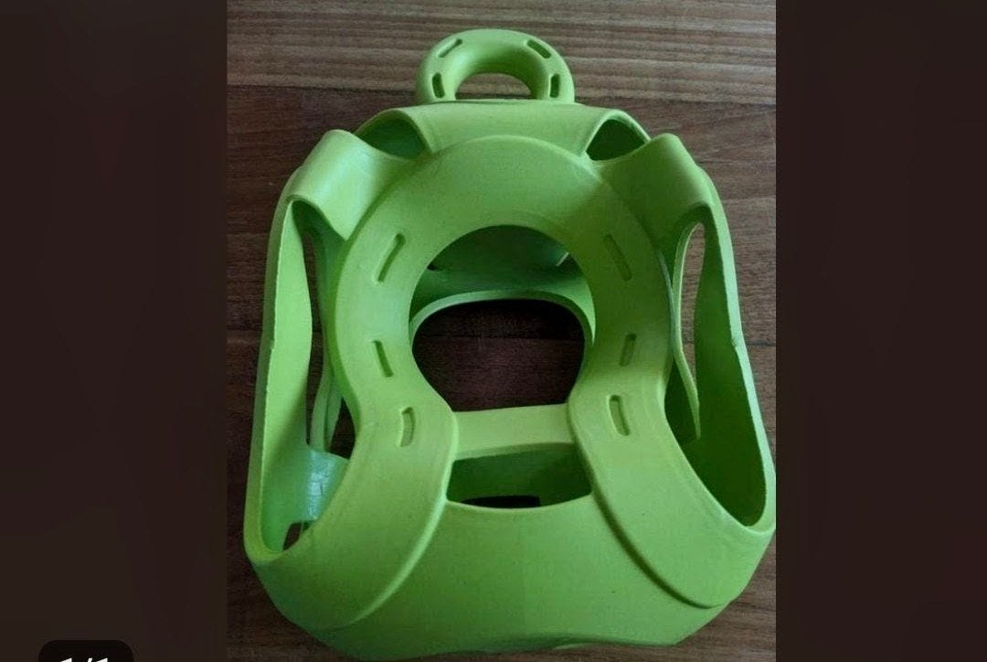 Snackbal voor paarden., Dieren en Toebehoren, Ophalen, Zo goed als nieuw