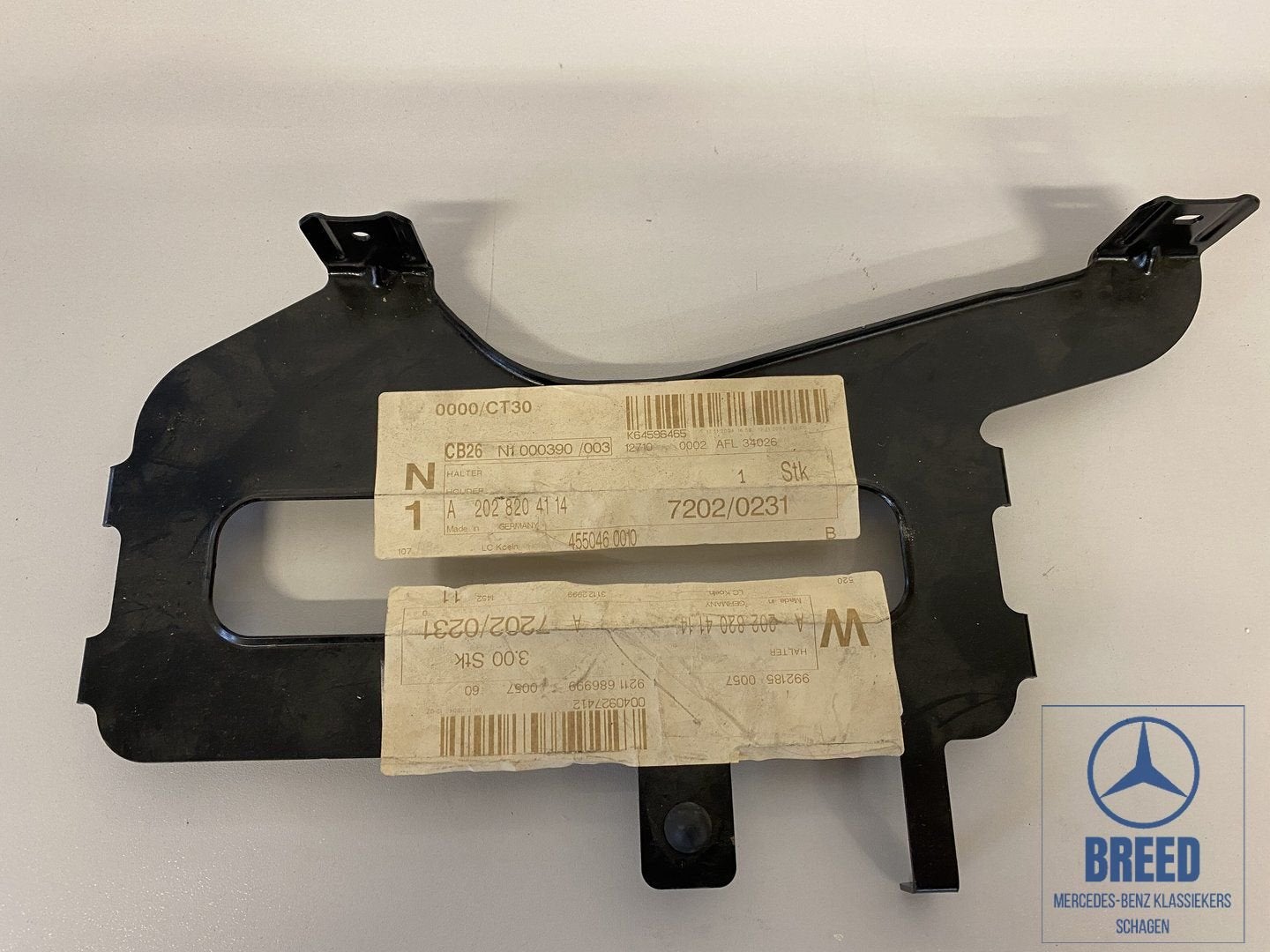 NOS houder CD-wisselaar kofferruimte voor Mercedes-Benz W202, -, Nieuw, Ophalen of Verzenden, -