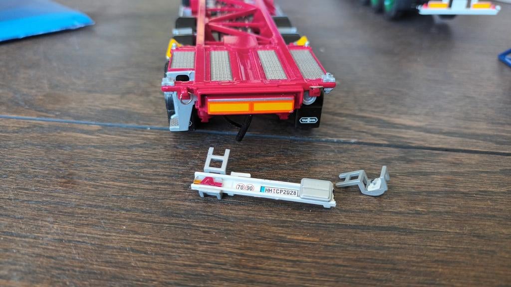 WSI  bumper swapchassis GEZOCHT, Hobby en Vrije tijd, Modelauto's | 1:50, Ophalen of Verzenden, Bus of Vrachtwagen, Wsi