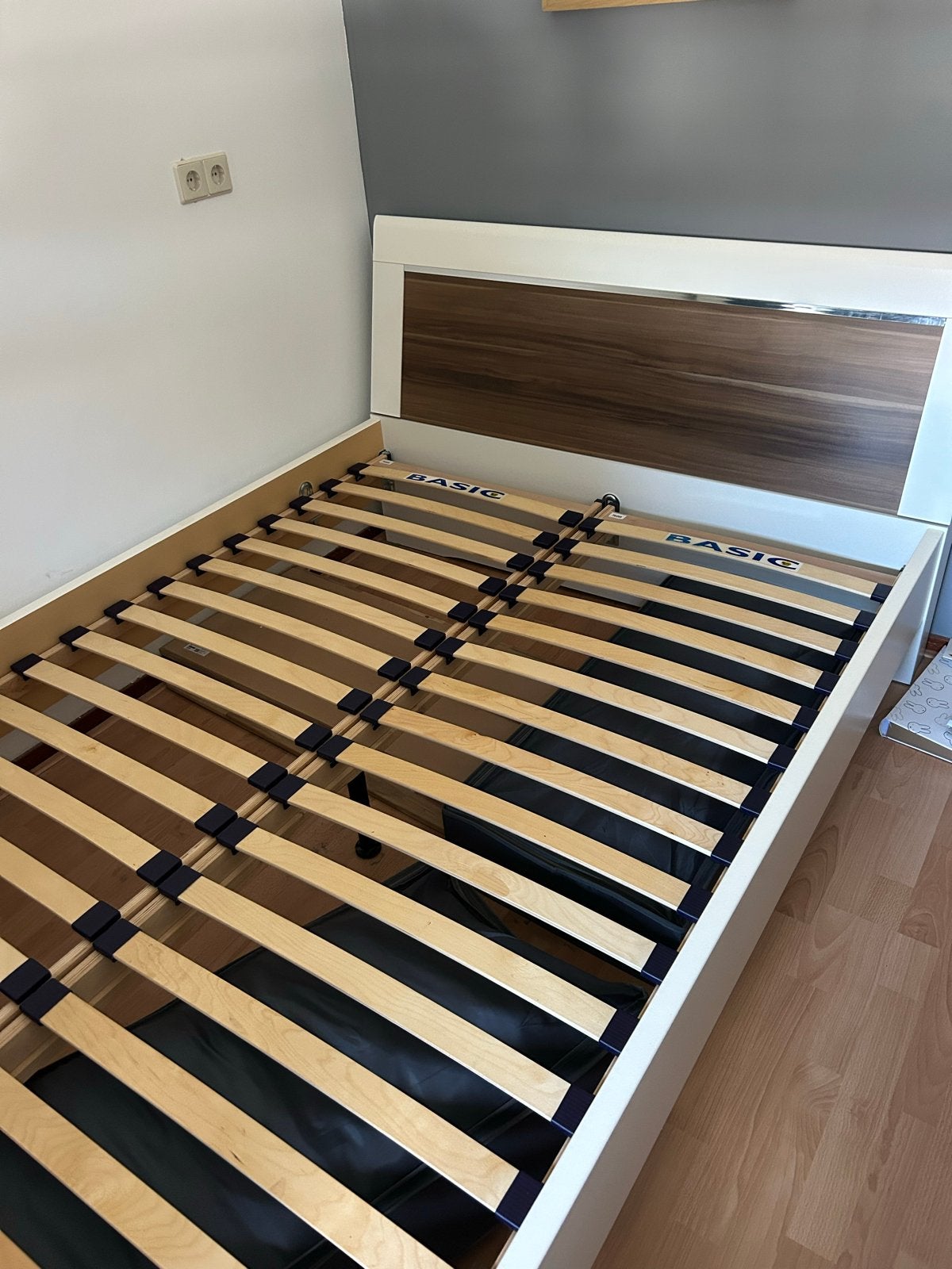 Foto 2 van Tweepersoonsbed 140x200 cm - Beter Bed