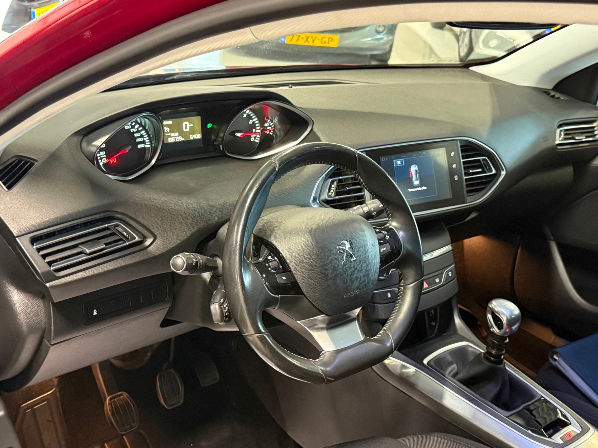 Peugeot 308 SW 1.6T Allure Pano|Navi|Led|Camera!, Voorwielaandrijving, Euro 5, Stof, Gebruikt