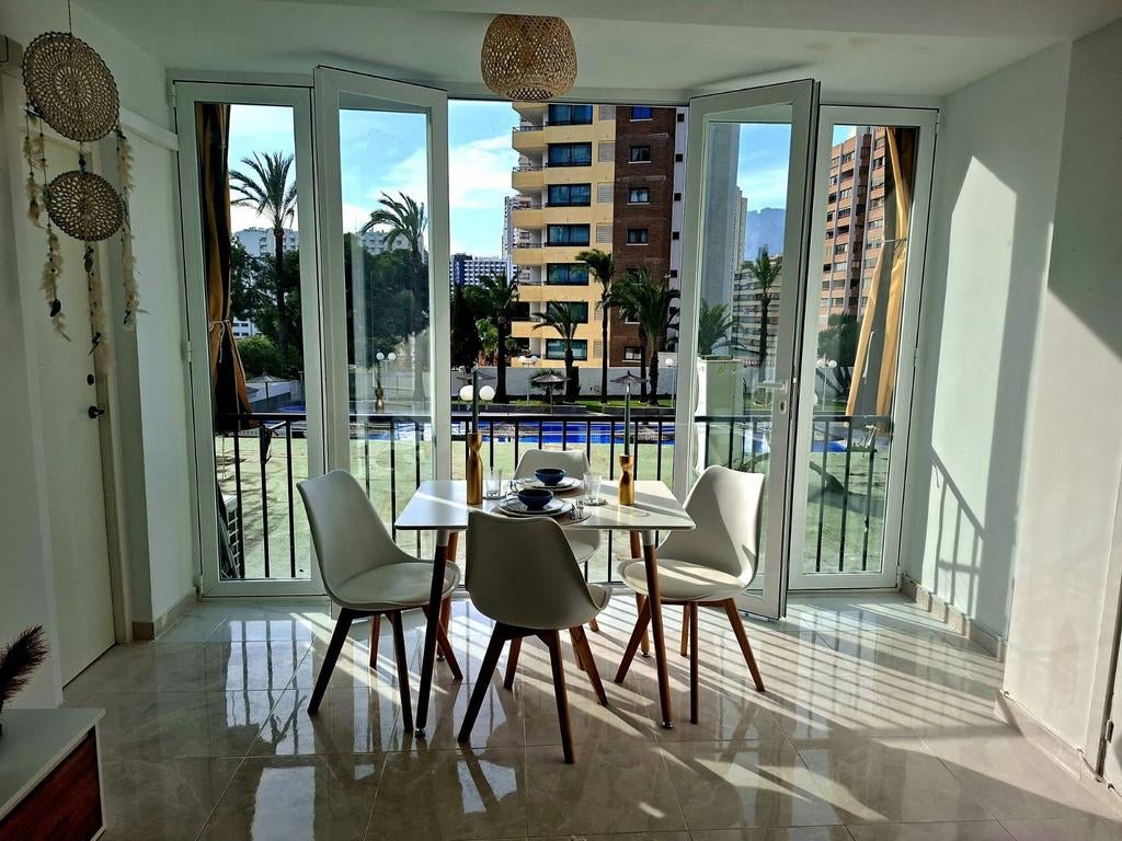 Benidorm vanaf €175,-, Vakantie, 2 slaapkamers, Costa Blanca, Wasmachine, Appartement