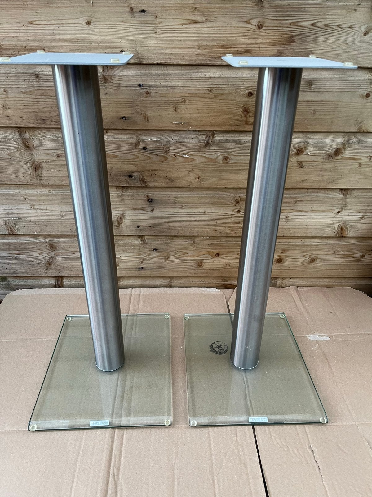 Spectral speakerstandaards - Glas en RVS, Ophalen, Zo goed als nieuw, Boekenplank luidspreker, Overige merken