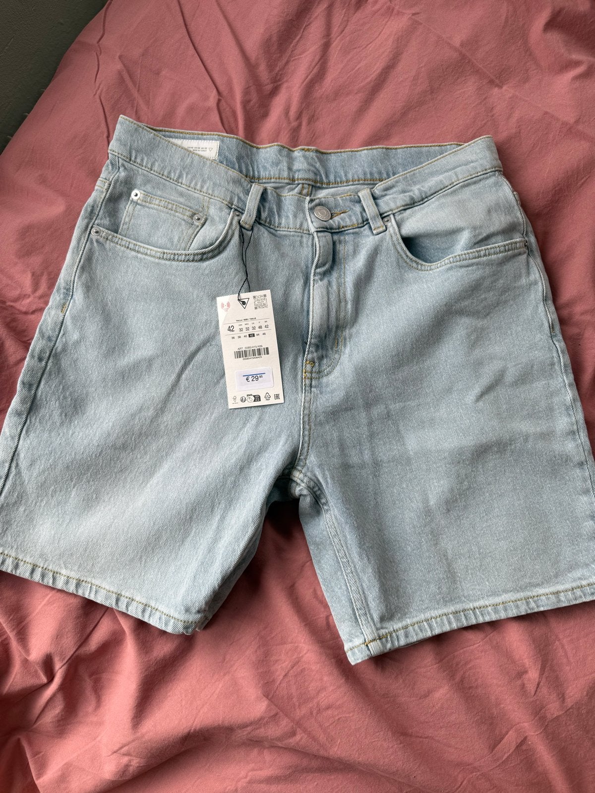 Heren short - Lichtblauwe denim short maat 42, Verzenden, Nieuw, Maat 52/54 (L), Blauw