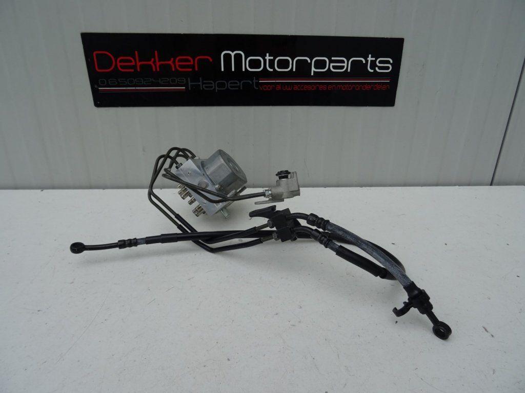 ABS Pomp / Unit Yamaha YZF R1 2015-2016-2017-2018-2019 RN32, Motoren, Onderdelen | Yamaha, -, -, Nieuw, Ophalen of Verzenden