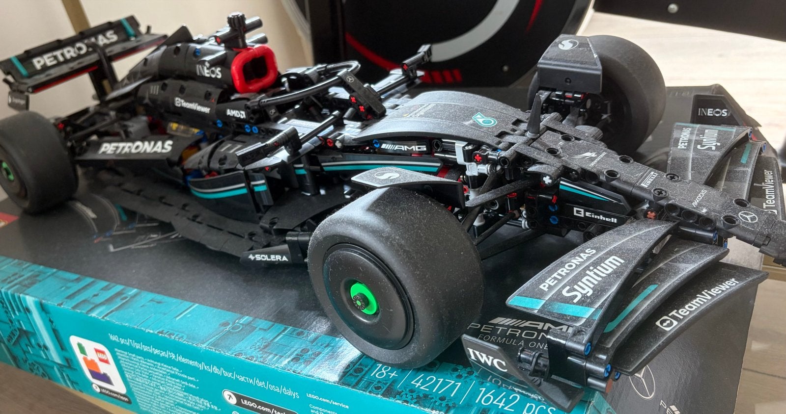 LEGO Technic Mercedes-AMG F1 W14 E Performance, Ophalen of Verzenden, Zo goed als nieuw, Overige merken