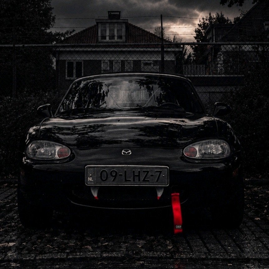 Mazda MX-5 1.6 I 2000 Zwart, Auto's, Achterwielaandrijving, 40 €/maand, 4 cilinders, Cabriolet